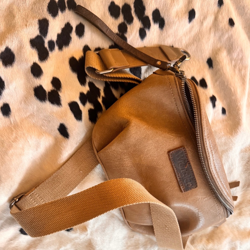 Wrangler crossbody or fanny pack